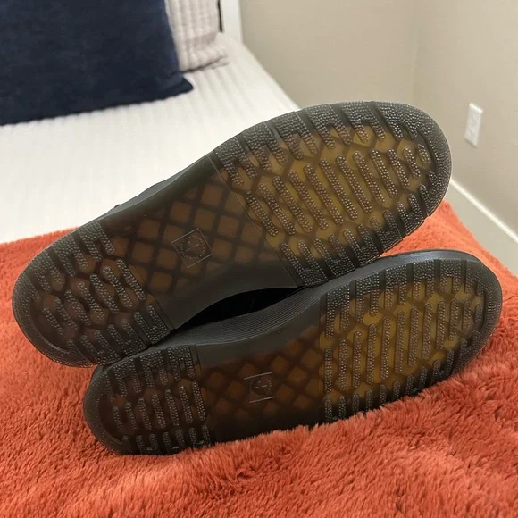 Dr. Martens Zavala Boot size 7 Women's black patent leather Combat boot - Picture 4 of 7